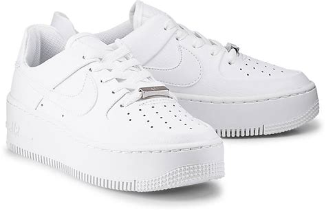 nike air force 1 weiß plateau|air force 1 foot locker shoes.